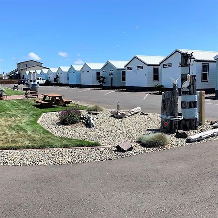 Westport Marina Cottages Exterior foto