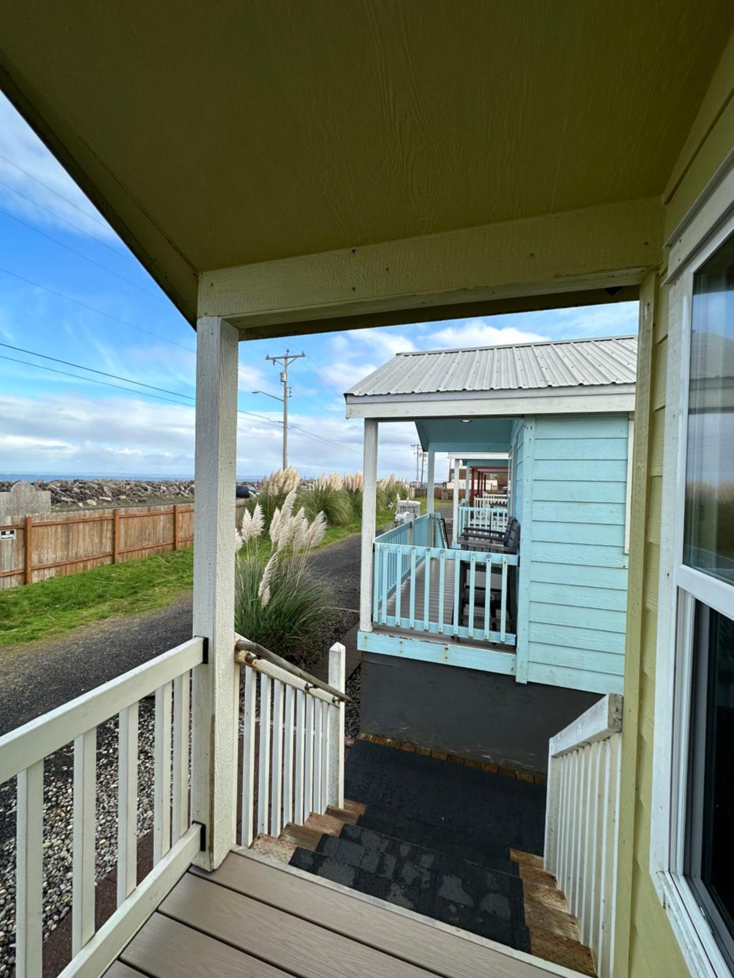 Westport Marina Cottages Exterior foto
