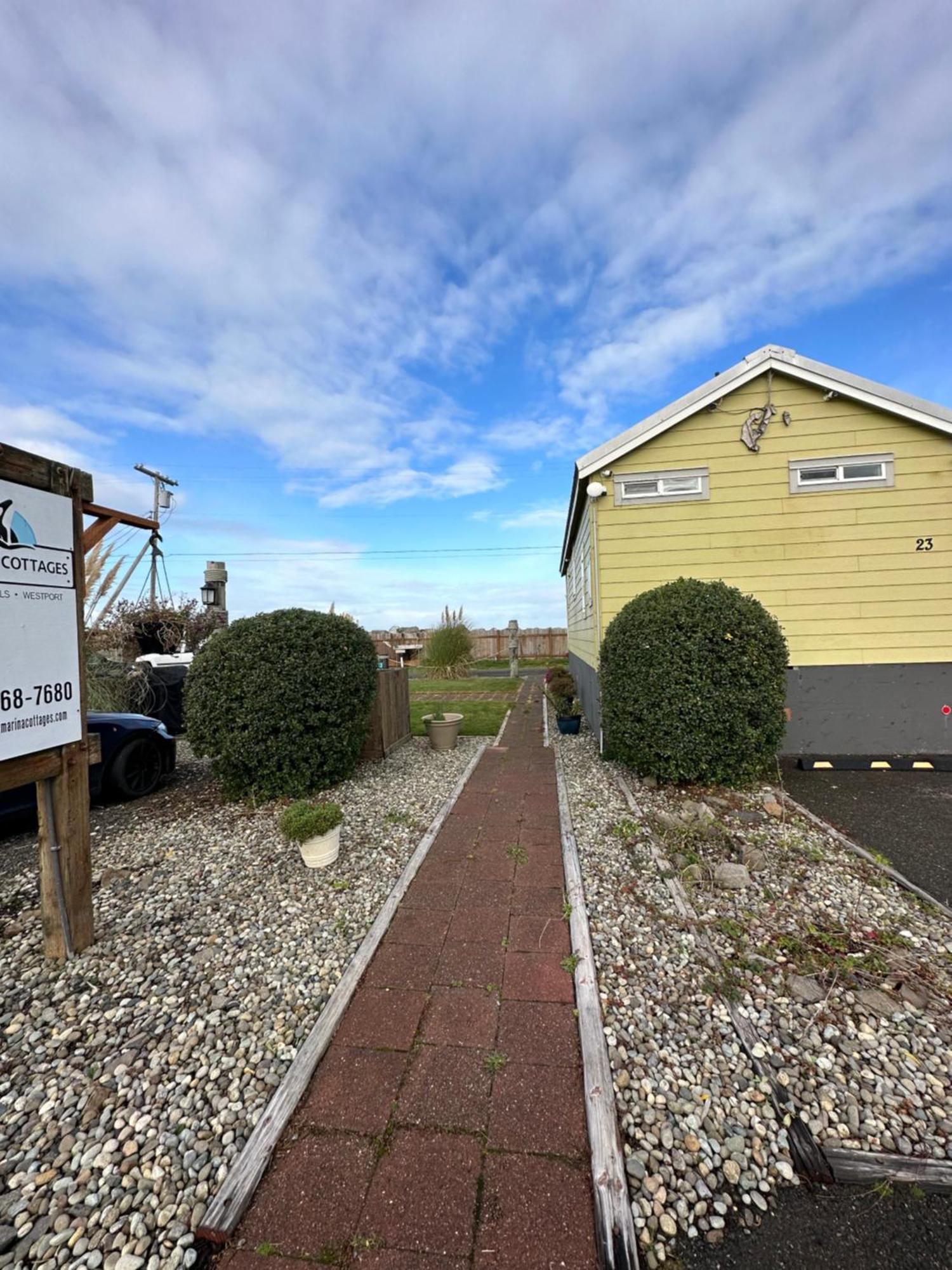 Westport Marina Cottages Exterior foto