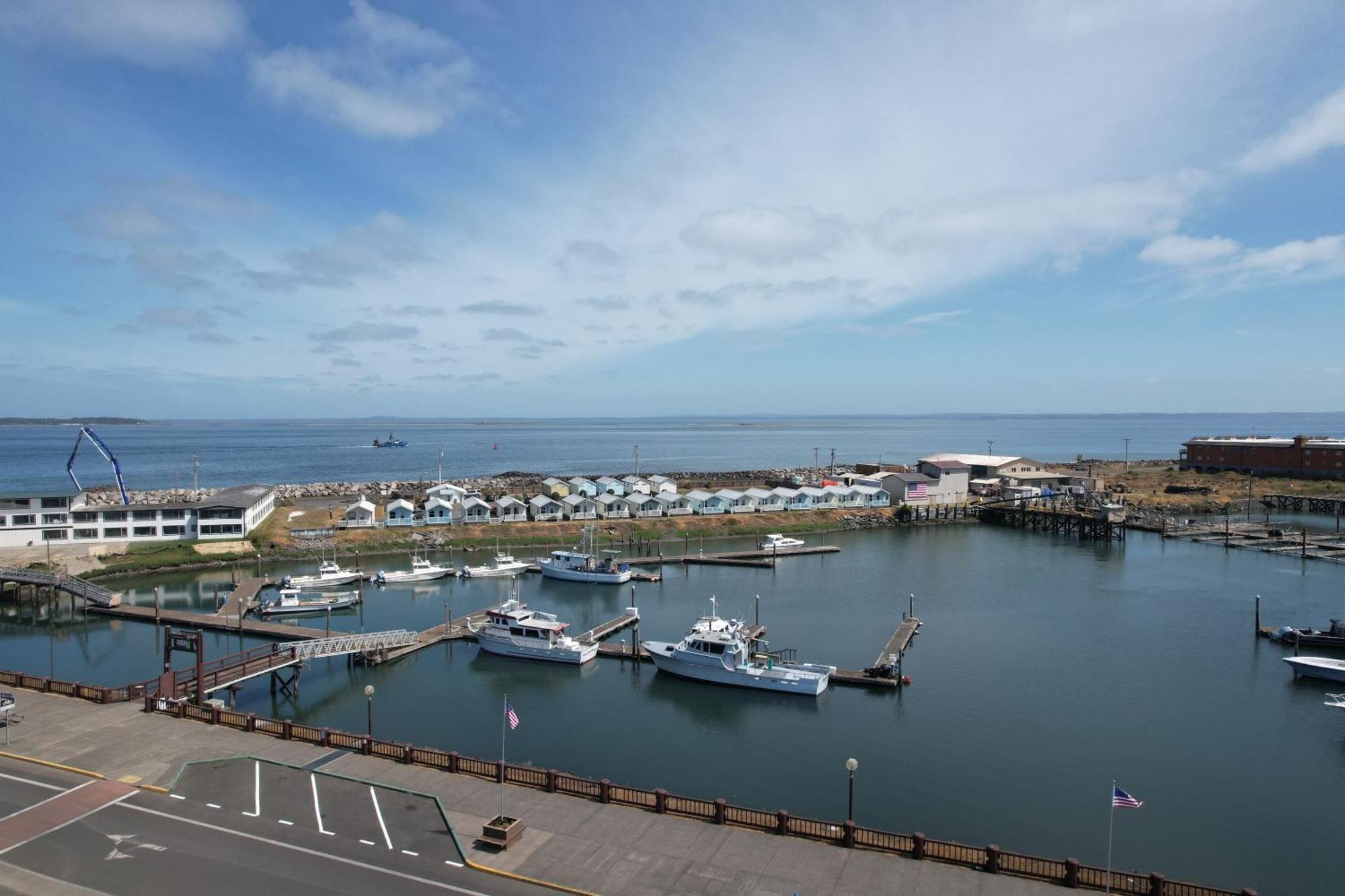Westport Marina Cottages Exterior foto