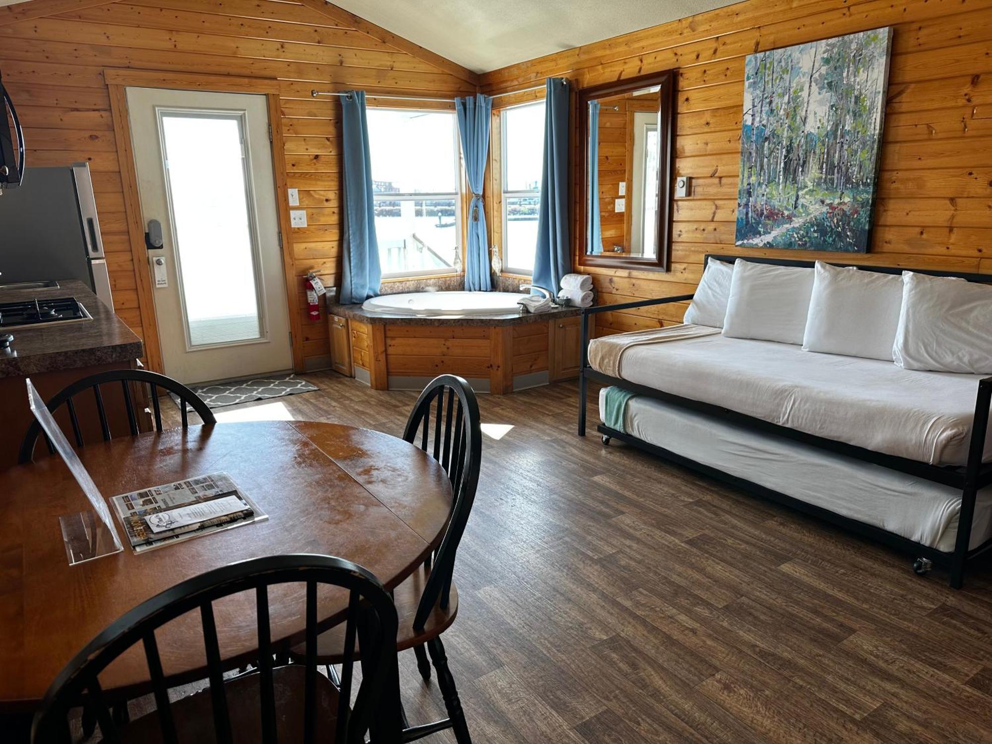 Westport Marina Cottages Exterior foto