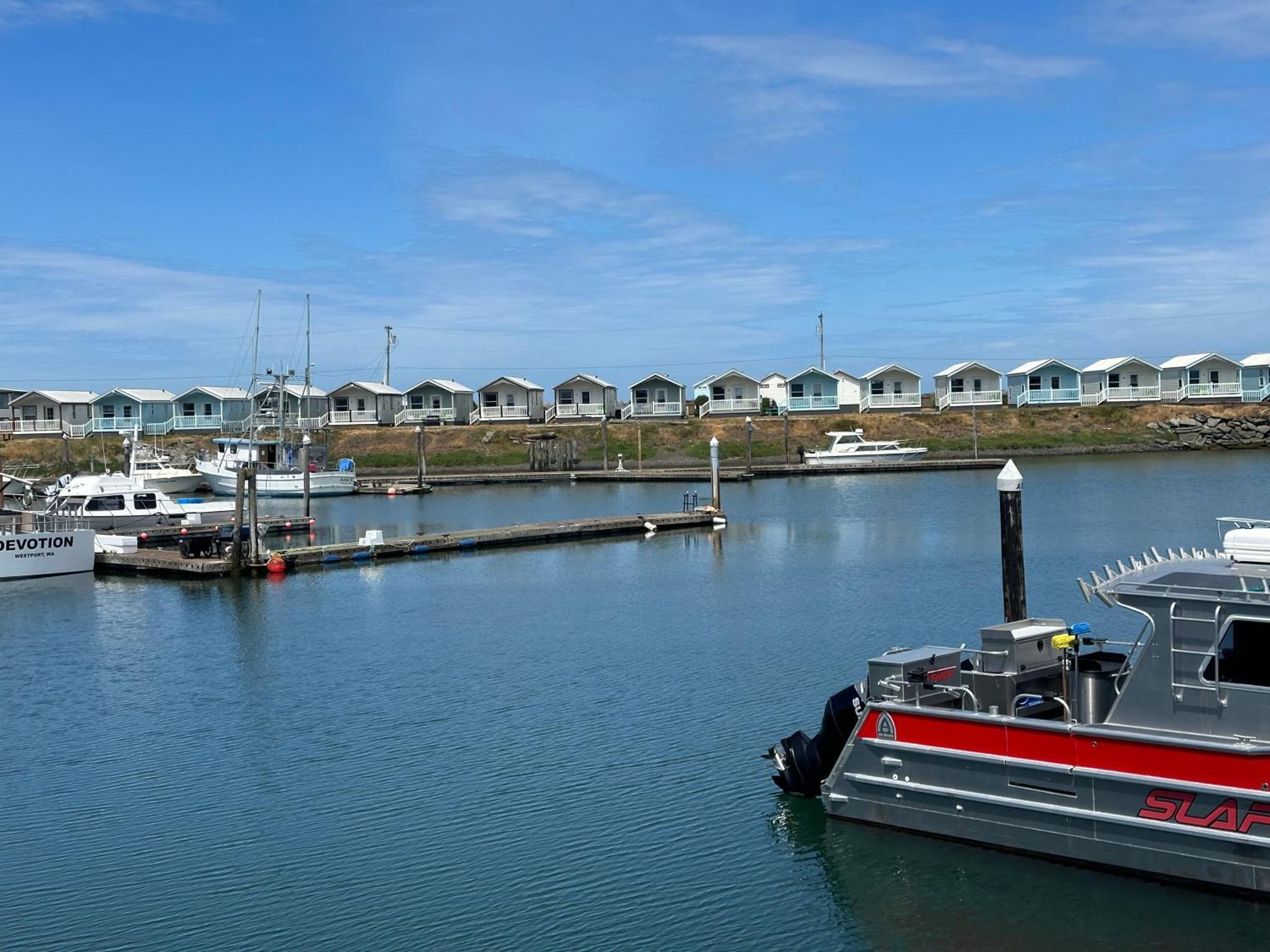 Westport Marina Cottages Exterior foto